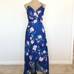 {Boutique} Floral Dress